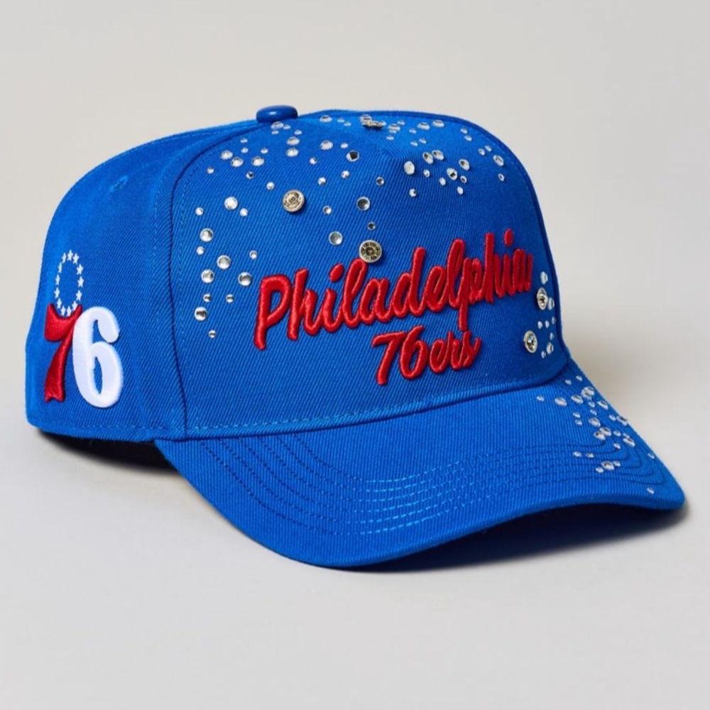 NWT Pro Standard 76ers royal blue Philadelphia SnapBack cap hat